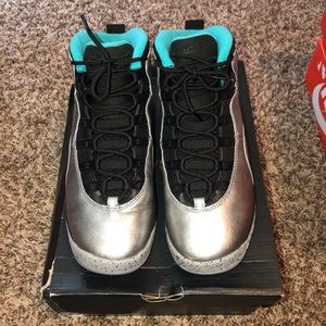 Air jordan liberty 10’s